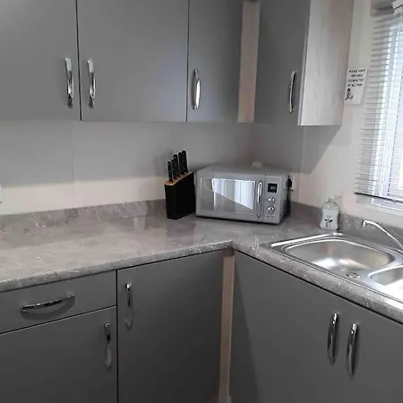 펜션 Forestbrook - Cheerful Two Bedroom Tiny House